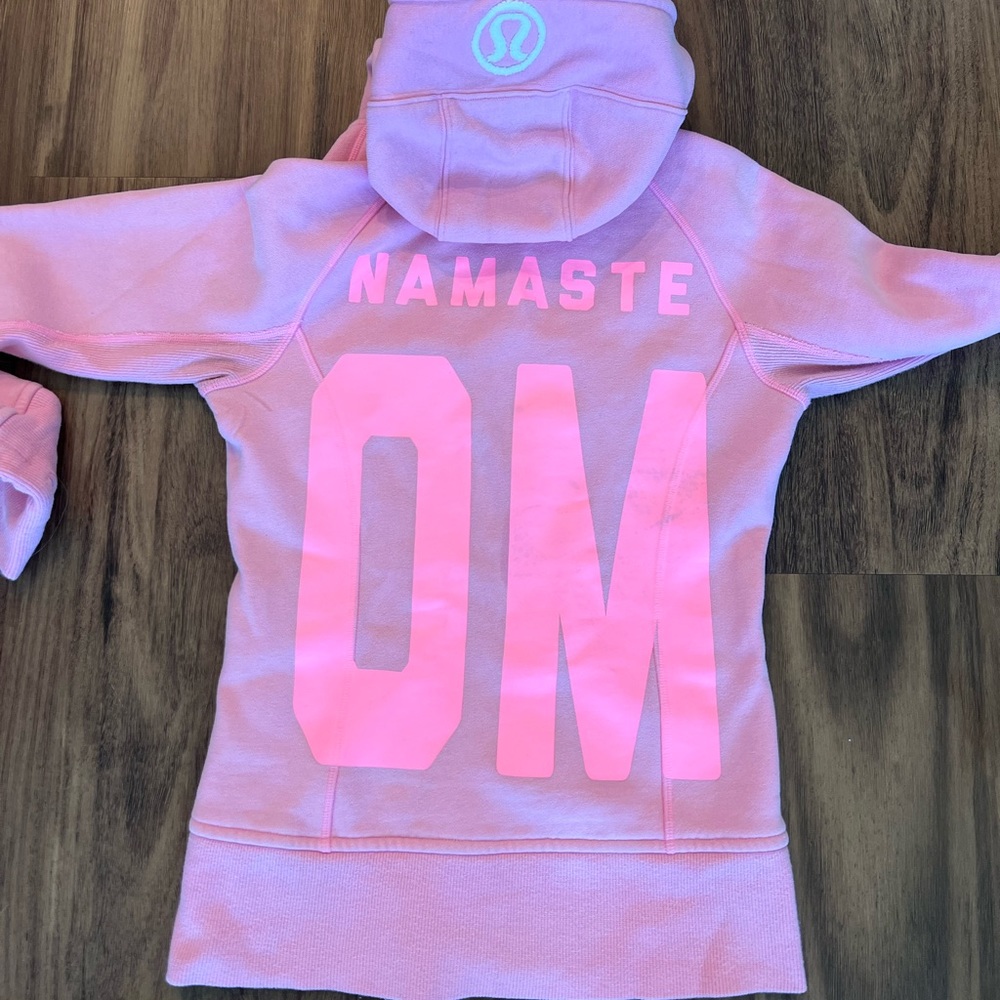Rare Lululemon Scuba Hoodie with namaste OM on the back - Picture 7 of 10
